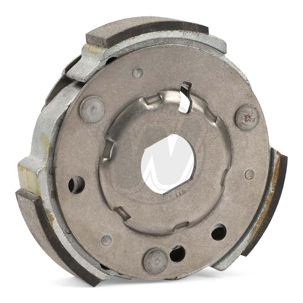 0EI8434_af8389 three.jpg